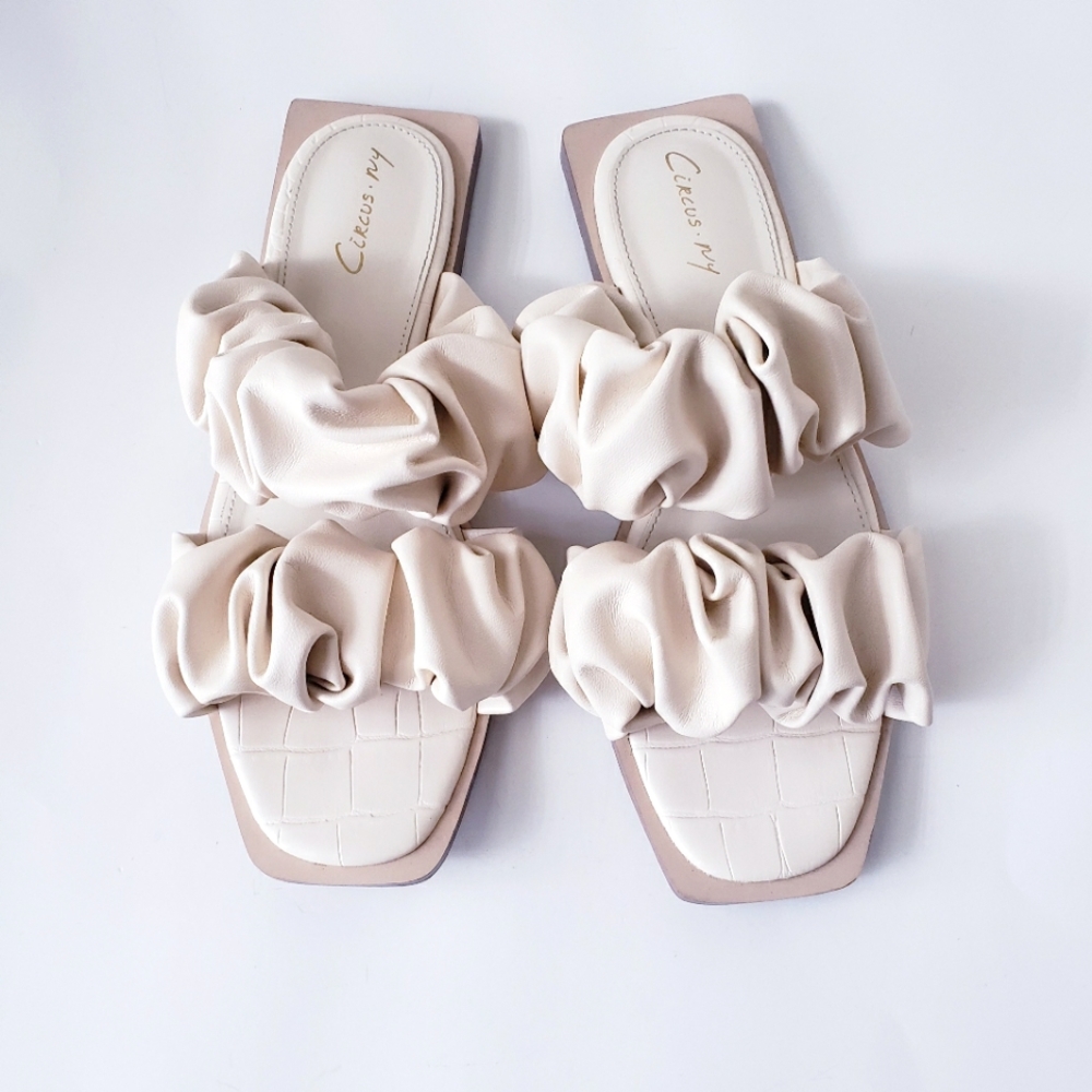 Circus NY by Sam Edelman Cream Sandals